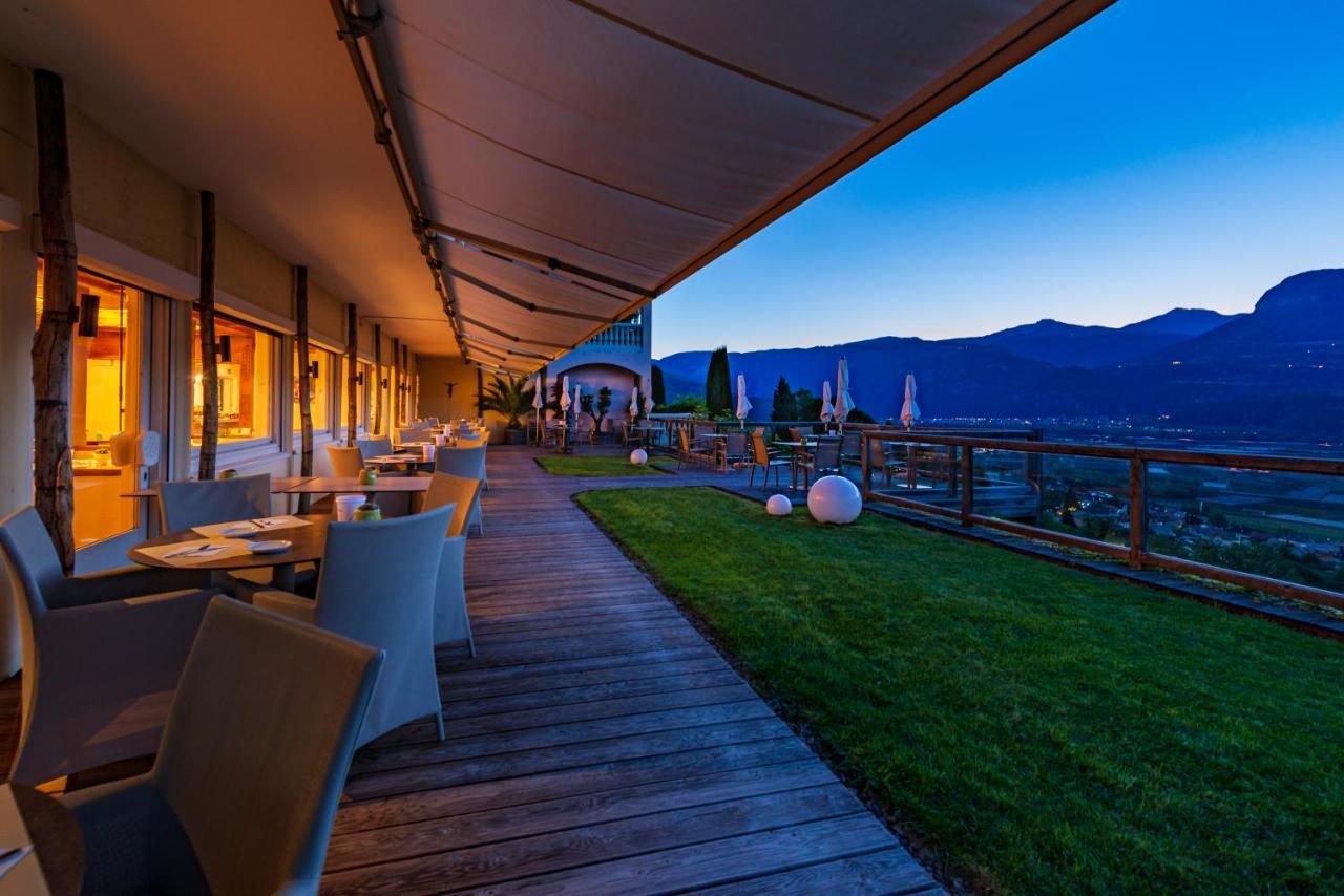 Panorama Aparthotel Tramin an der Weinstraße Buitenkant foto
