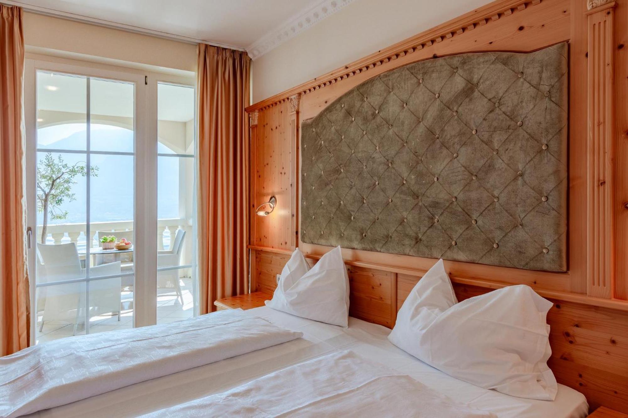 Panorama Aparthotel Tramin an der Weinstraße Buitenkant foto