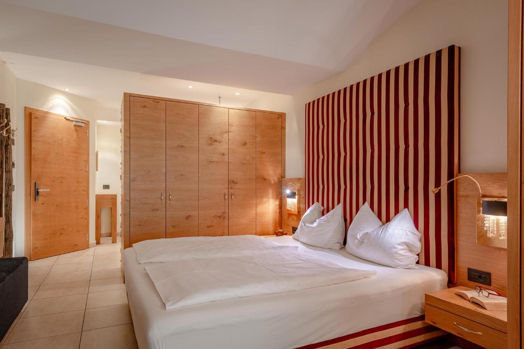 Panorama Aparthotel Tramin an der Weinstraße Kamer foto